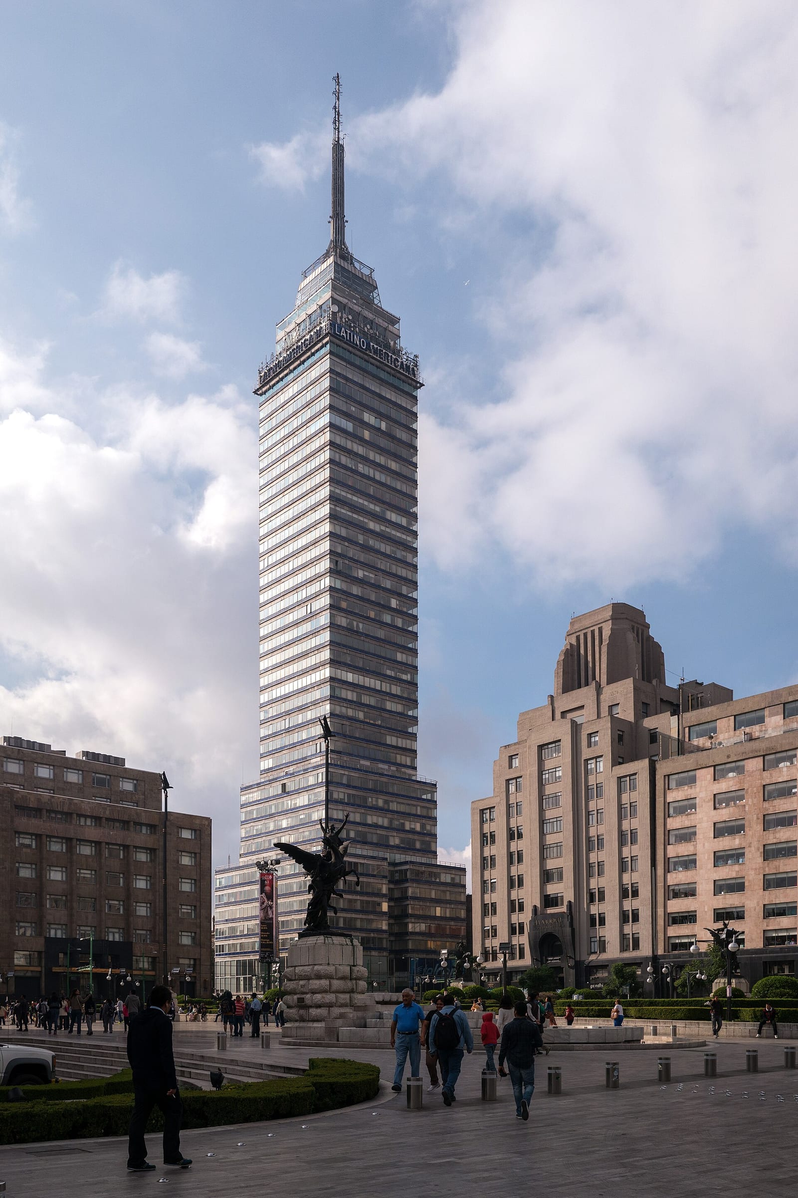 Torre Latinoamericana, Mexico City